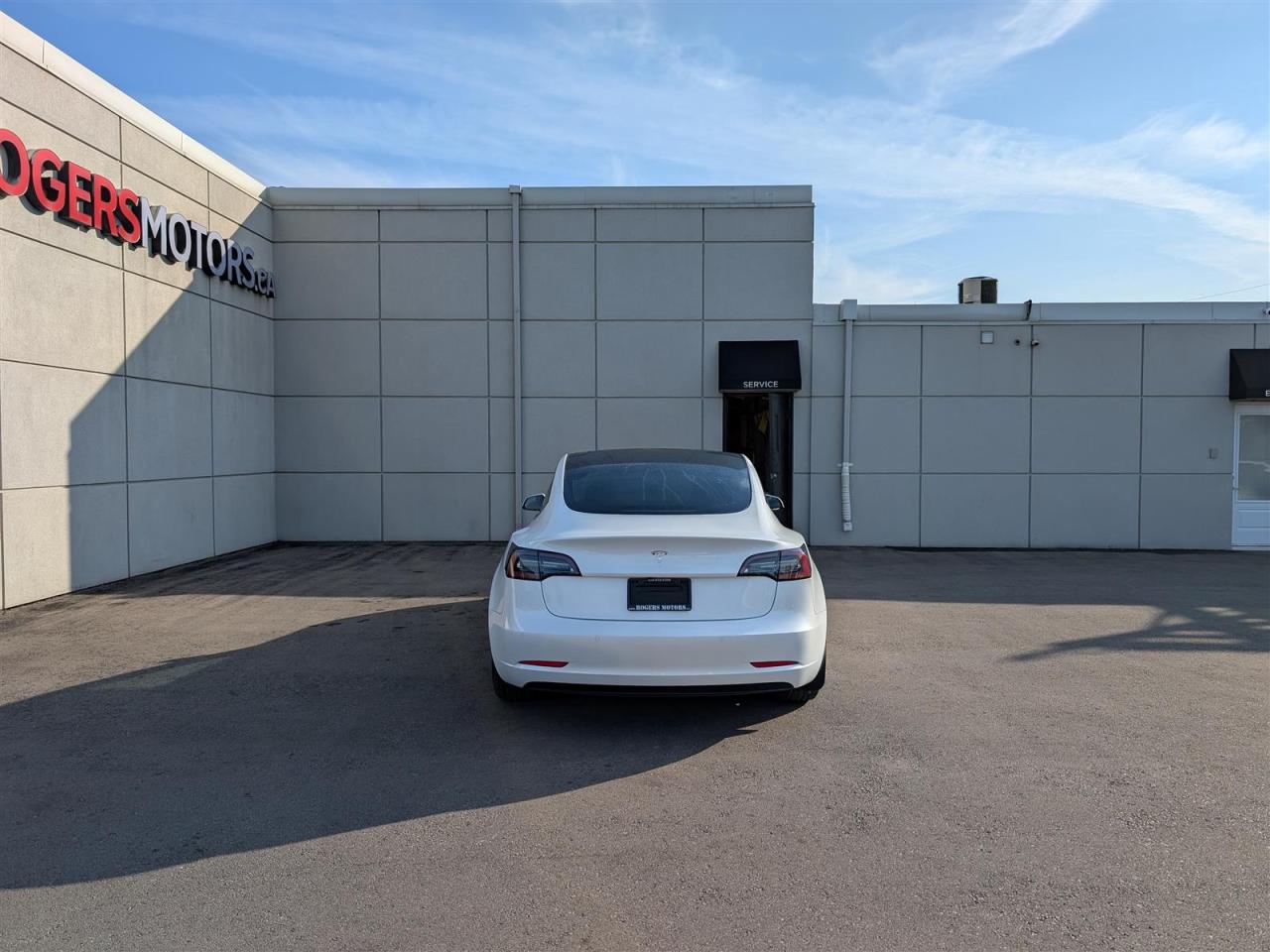 2021 Tesla Model 3 STANDARD RANGE PLUS Photo3