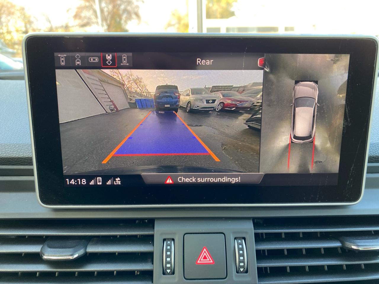 2020 Audi Q5 2.0T | Technik | Panoramic Sunroof Photo