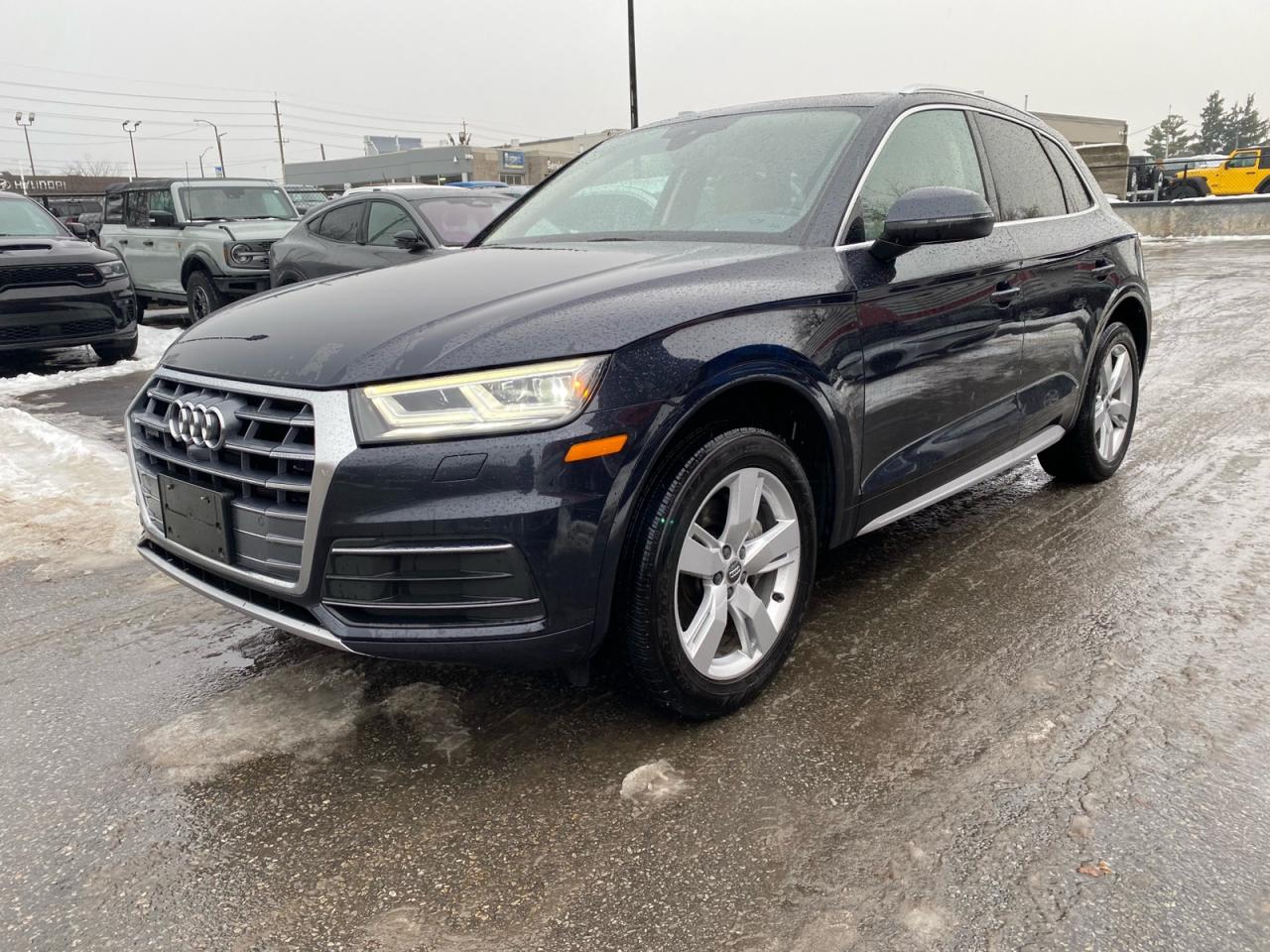 2020 Audi Q5 2.0T | Technik | Panoramic Sunroof Photo2