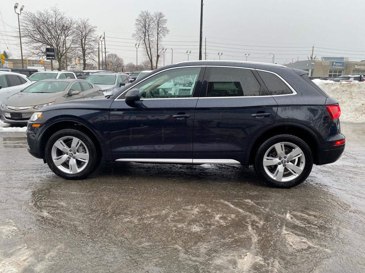 2020 Audi Q5 2.0T | Technik | Panoramic Sunroof Photo