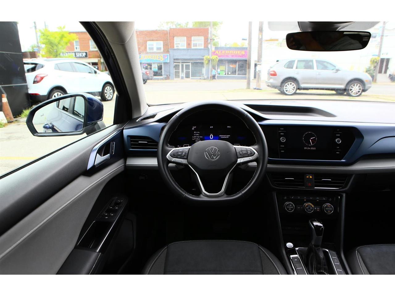 2024 Volkswagen Taos Comfortline Photo