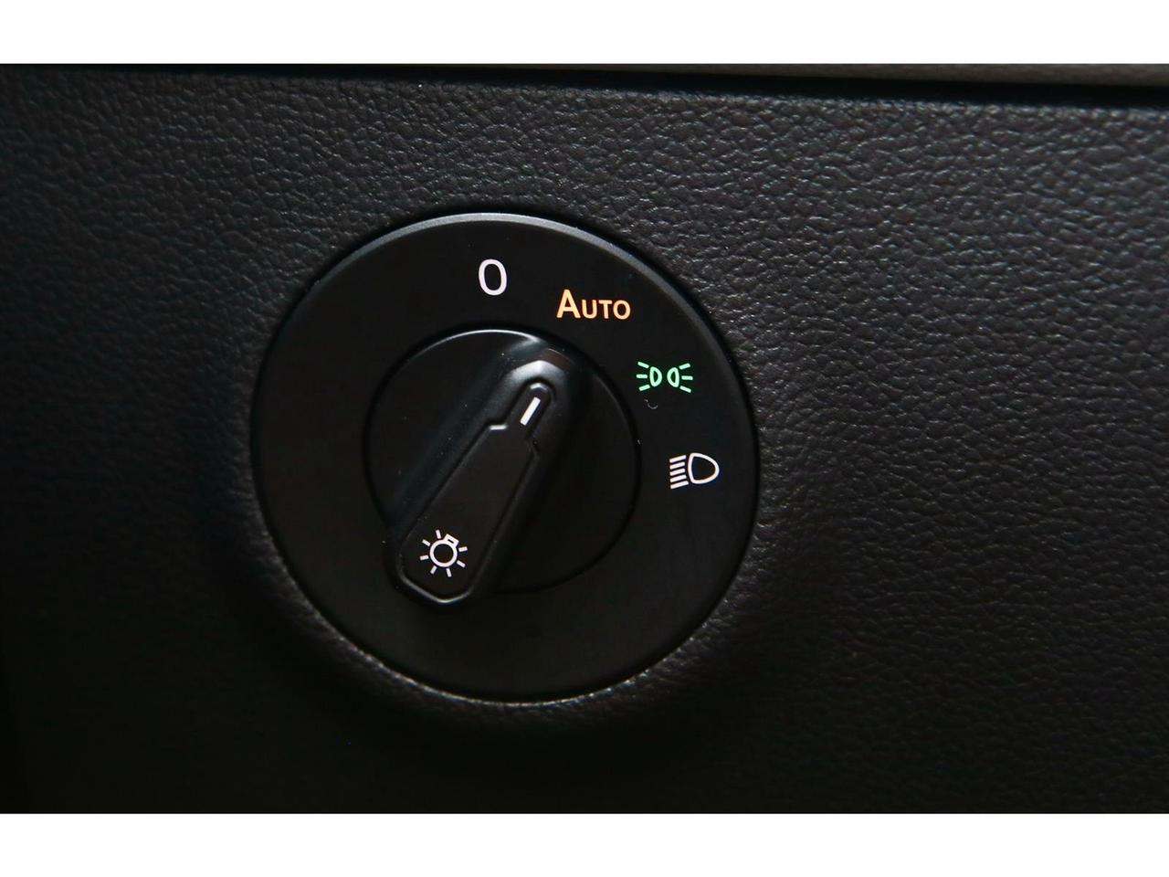 2024 Volkswagen Taos Comfortline Photo