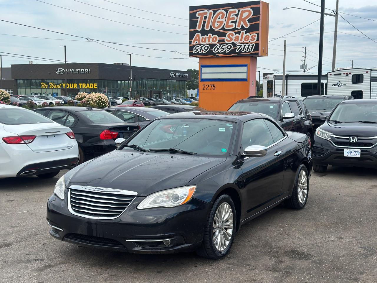 2011 Chrysler 200 Limited - Photo #1