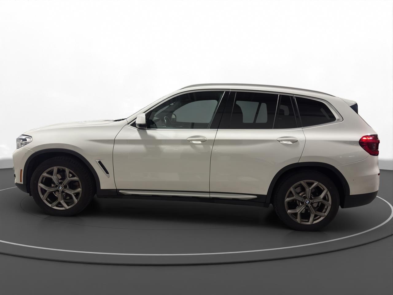 2021 BMW X3 xDrive30i - Photo #4