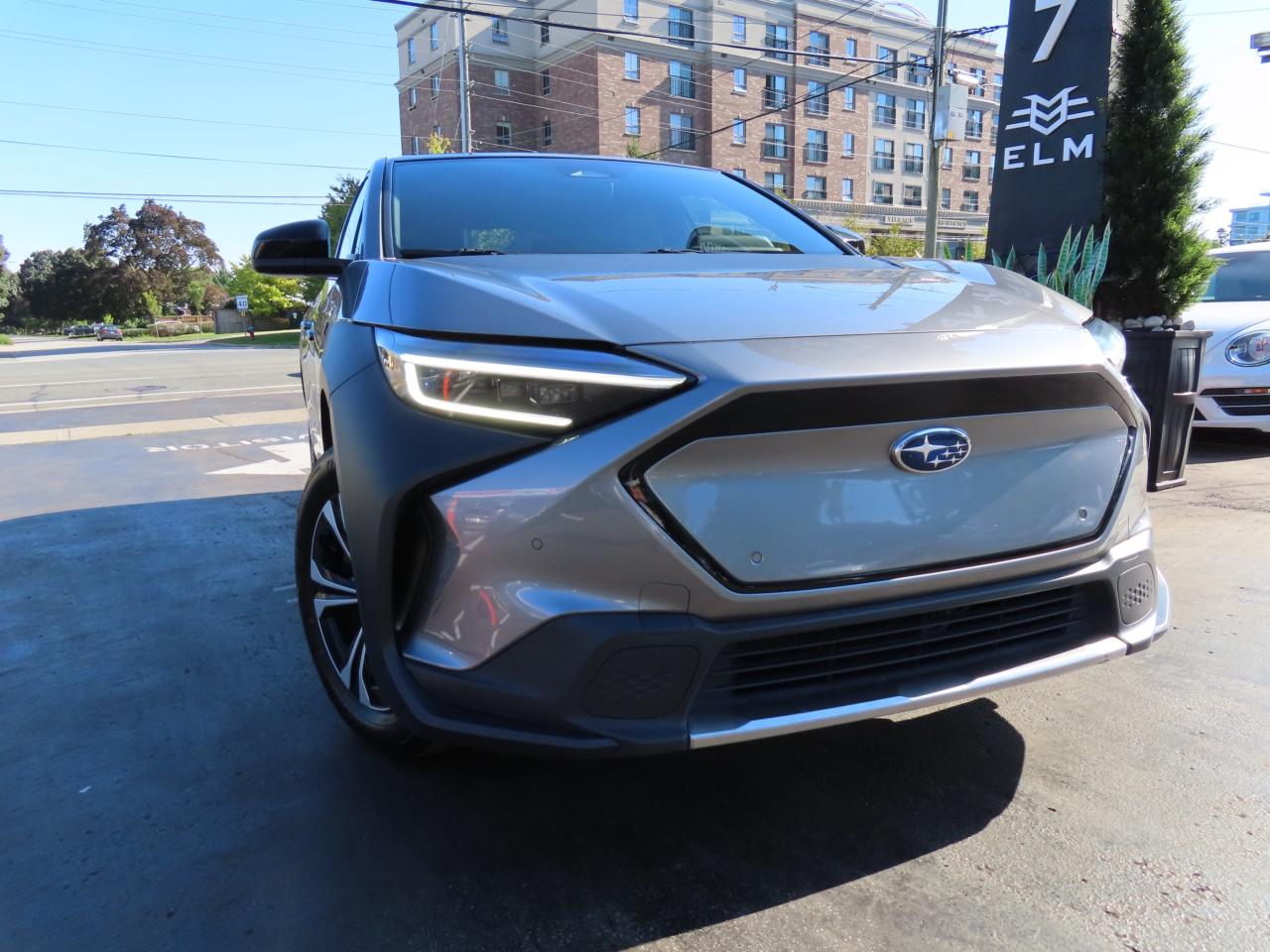 2023 Subaru Solterra Lane Assist - Blind Spot Monitor - Awd - Low Kms !! Photo4