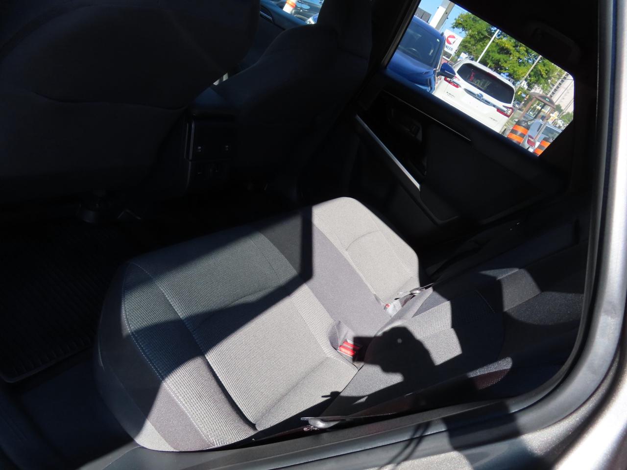 2023 Subaru Solterra Lane Assist - Blind Spot Monitor - Awd - Low Kms !! Photo