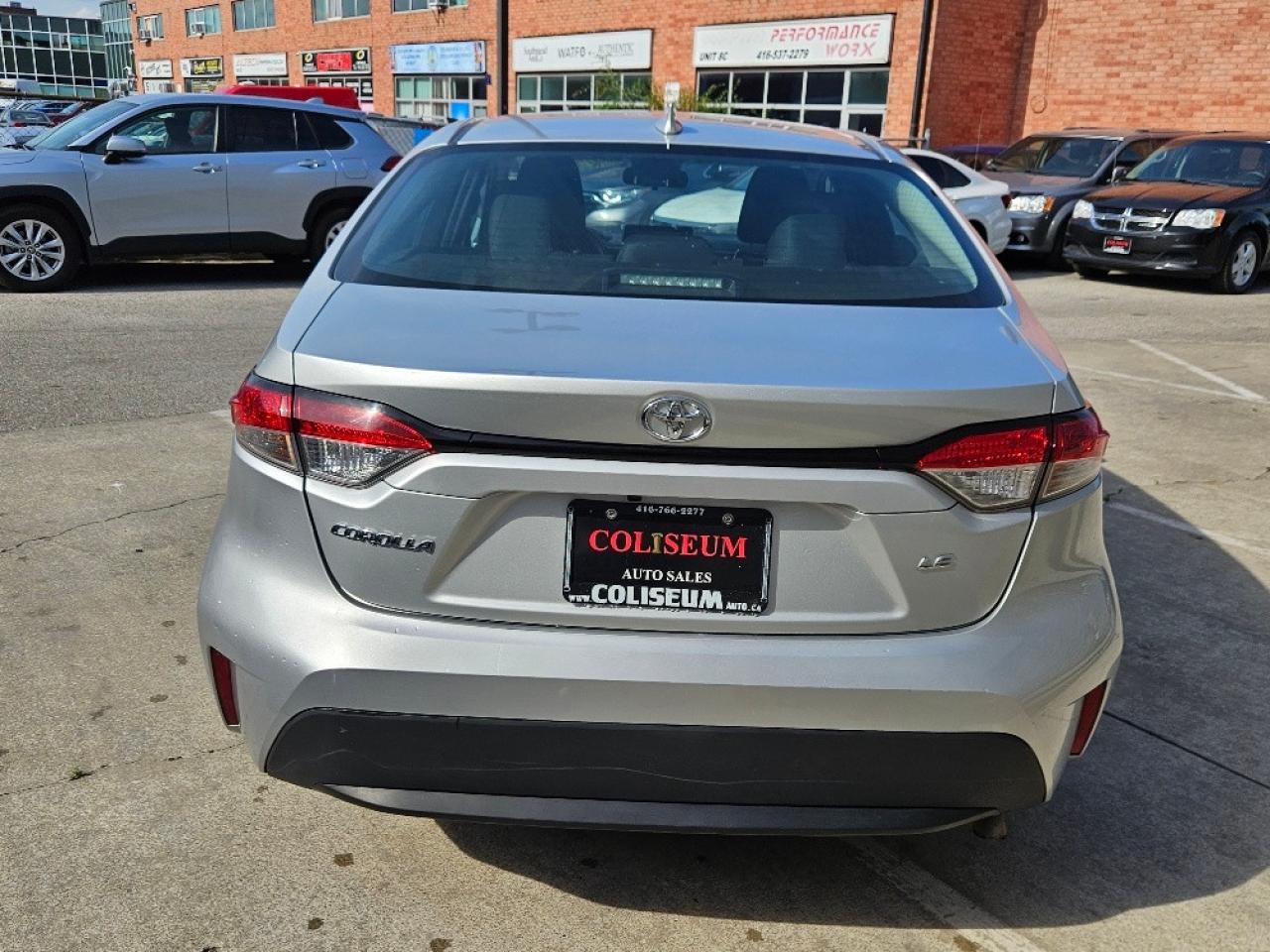 2023 Toyota Corolla LE-AUTOMATIC-CARPLAY-HEATED SEATS-BSM-LDW Photo3