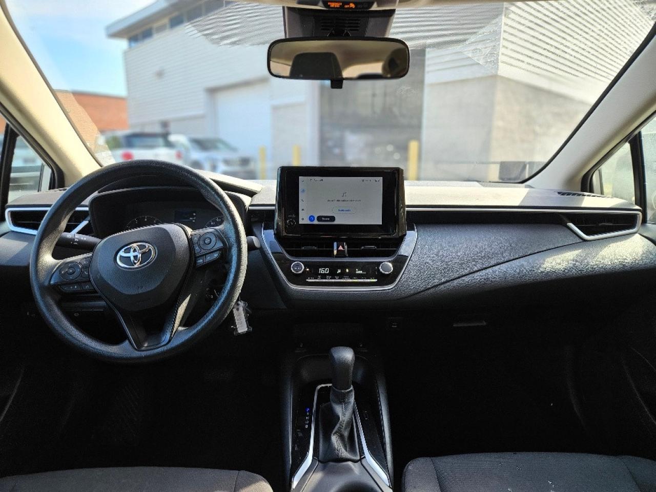 2023 Toyota Corolla LE-AUTOMATIC-CARPLAY-HEATED SEATS-BSM-LDW Photo