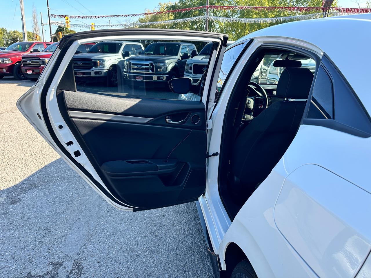 2018 Honda Civic Sport Honda Sensing Sunroof CarPlay RearCam A/C FM Photo