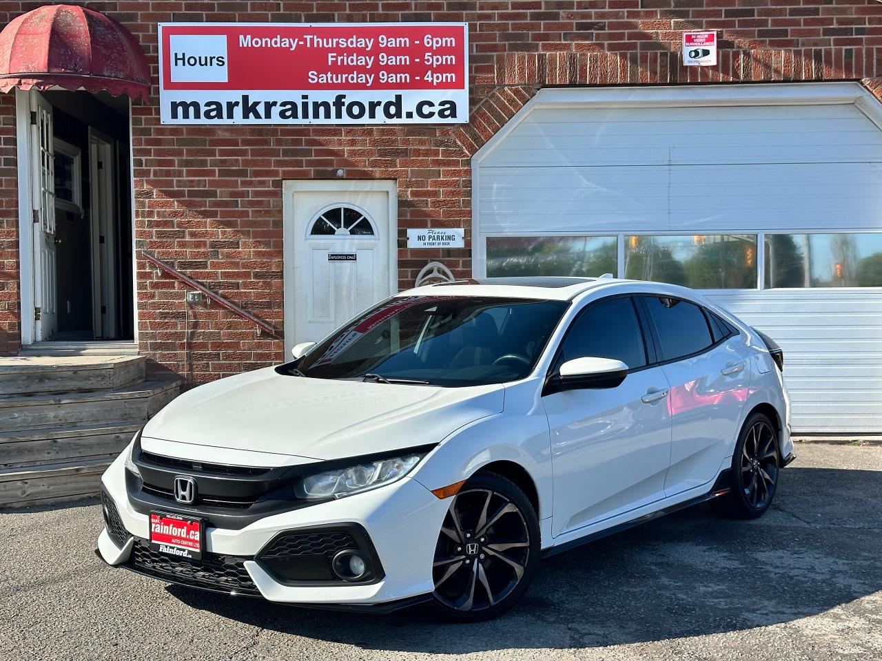 2018 Honda Civic Sport Honda Sensing Sunroof CarPlay RearCam A/C FM Photo0