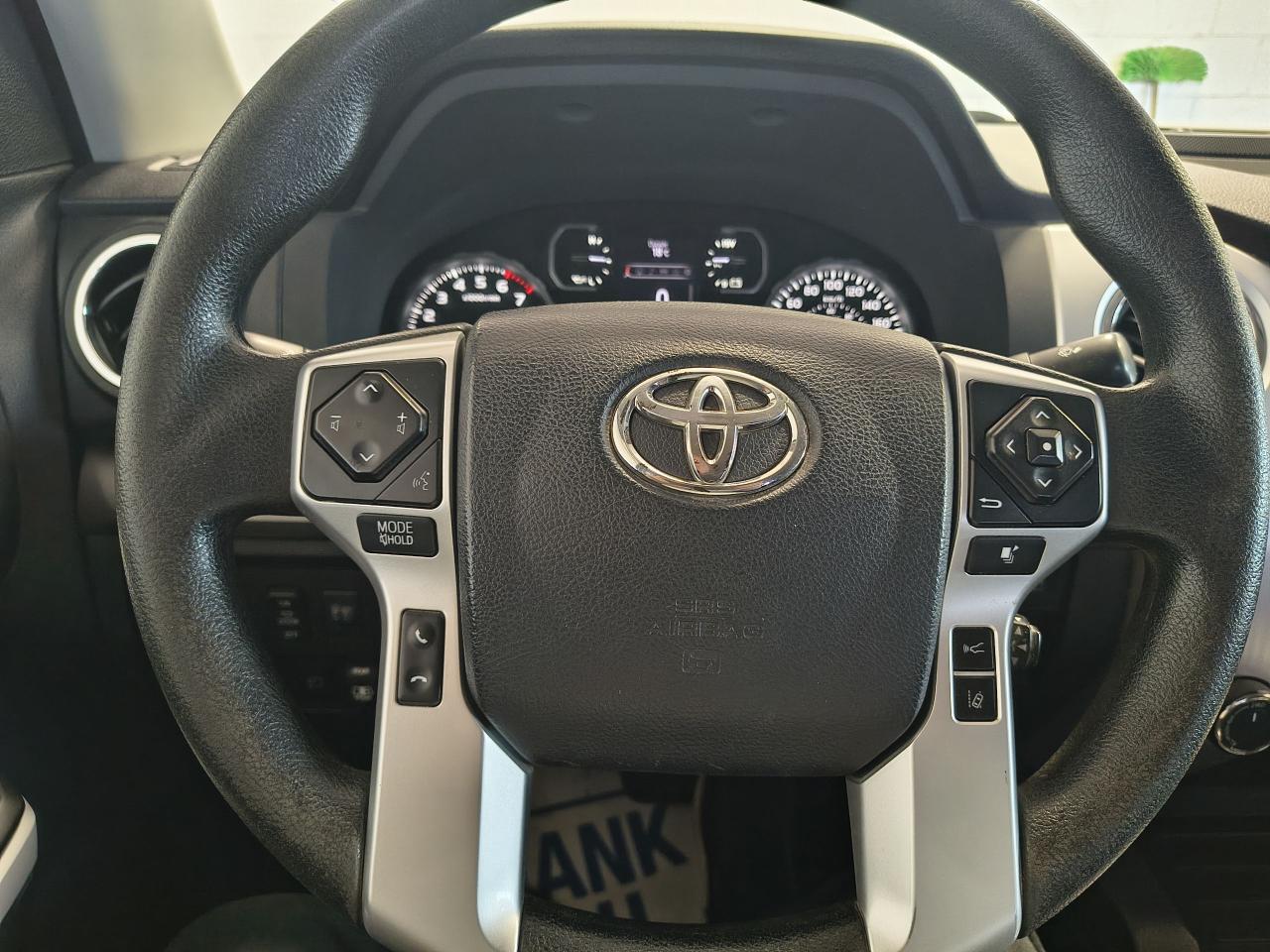 2019 Toyota Tundra SR5 Plus Photo0