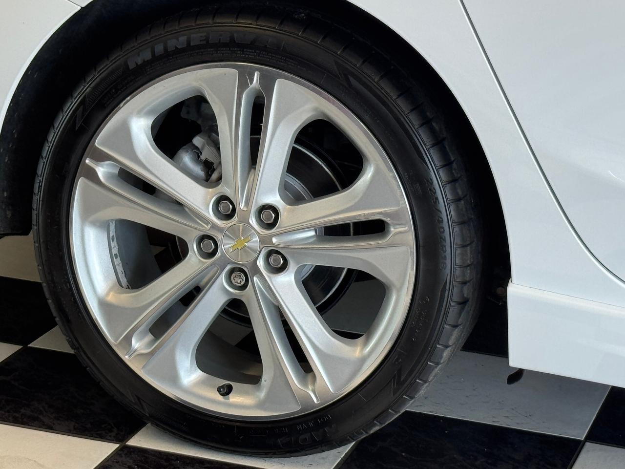 2018 Chevrolet Cruze Premier+Leather+ApplePlay+Remote Start+A/C Photo