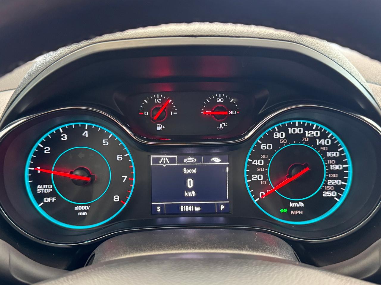 2018 Chevrolet Cruze Premier+Leather+ApplePlay+Remote Start+A/C Photo
