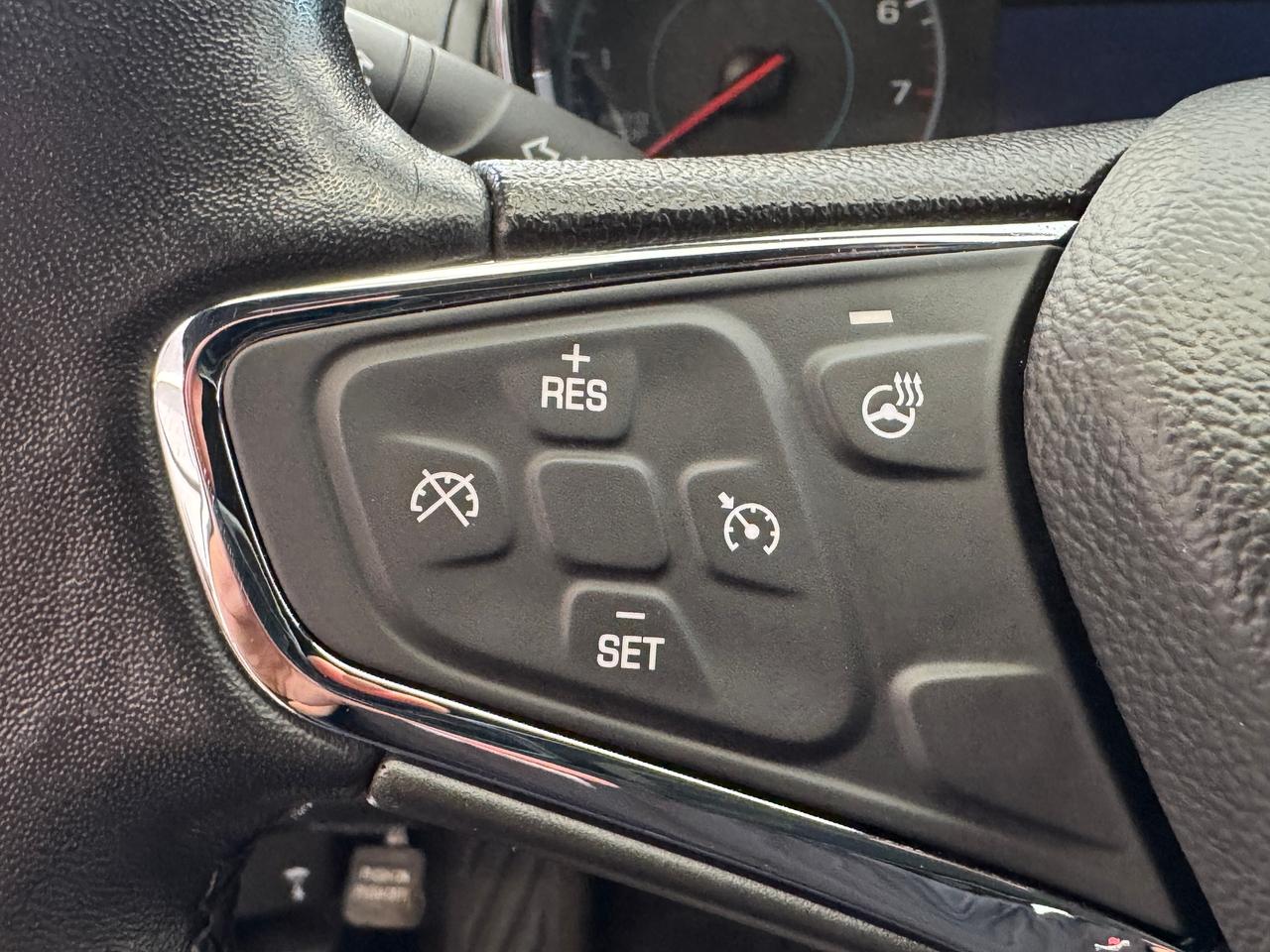 2018 Chevrolet Cruze Premier+Leather+ApplePlay+Remote Start+A/C Photo