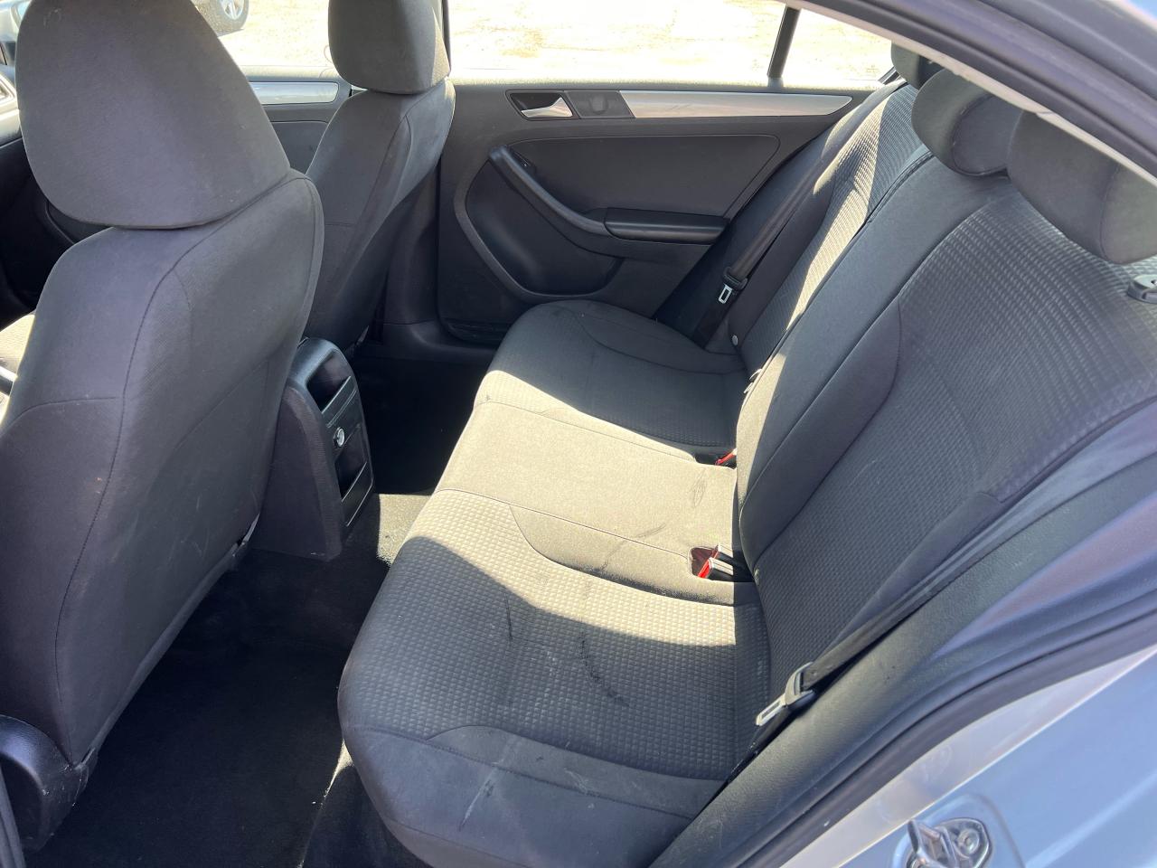 2015 Volkswagen Jetta Trendline Photo15