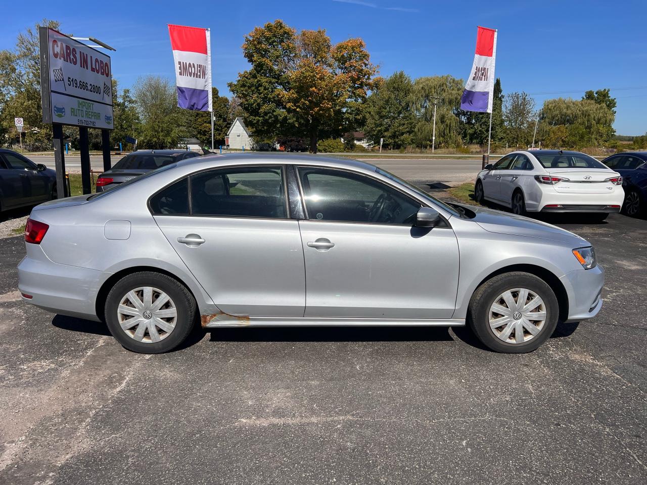 2015 Volkswagen Jetta Trendline Photo2