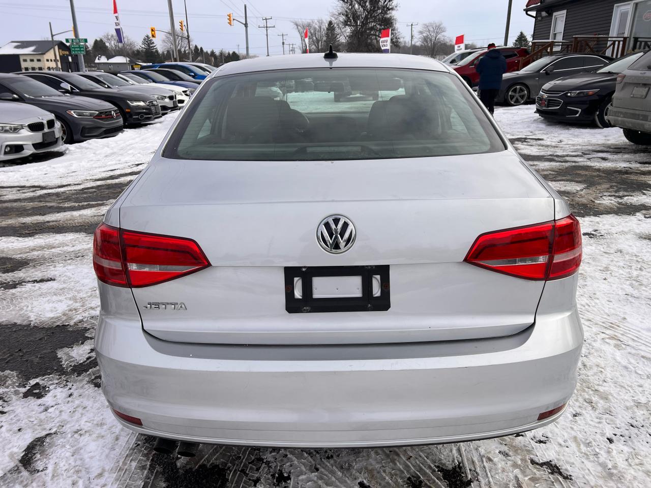 2015 Volkswagen Jetta Trendline Photo4