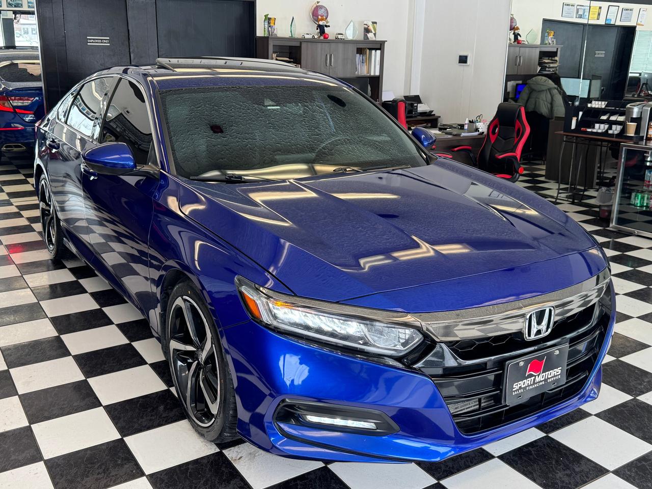 2018 Honda Accord SPORT 1.5T+New Tires+Roof+Lane Keep+CLEAN CARFAX Photo