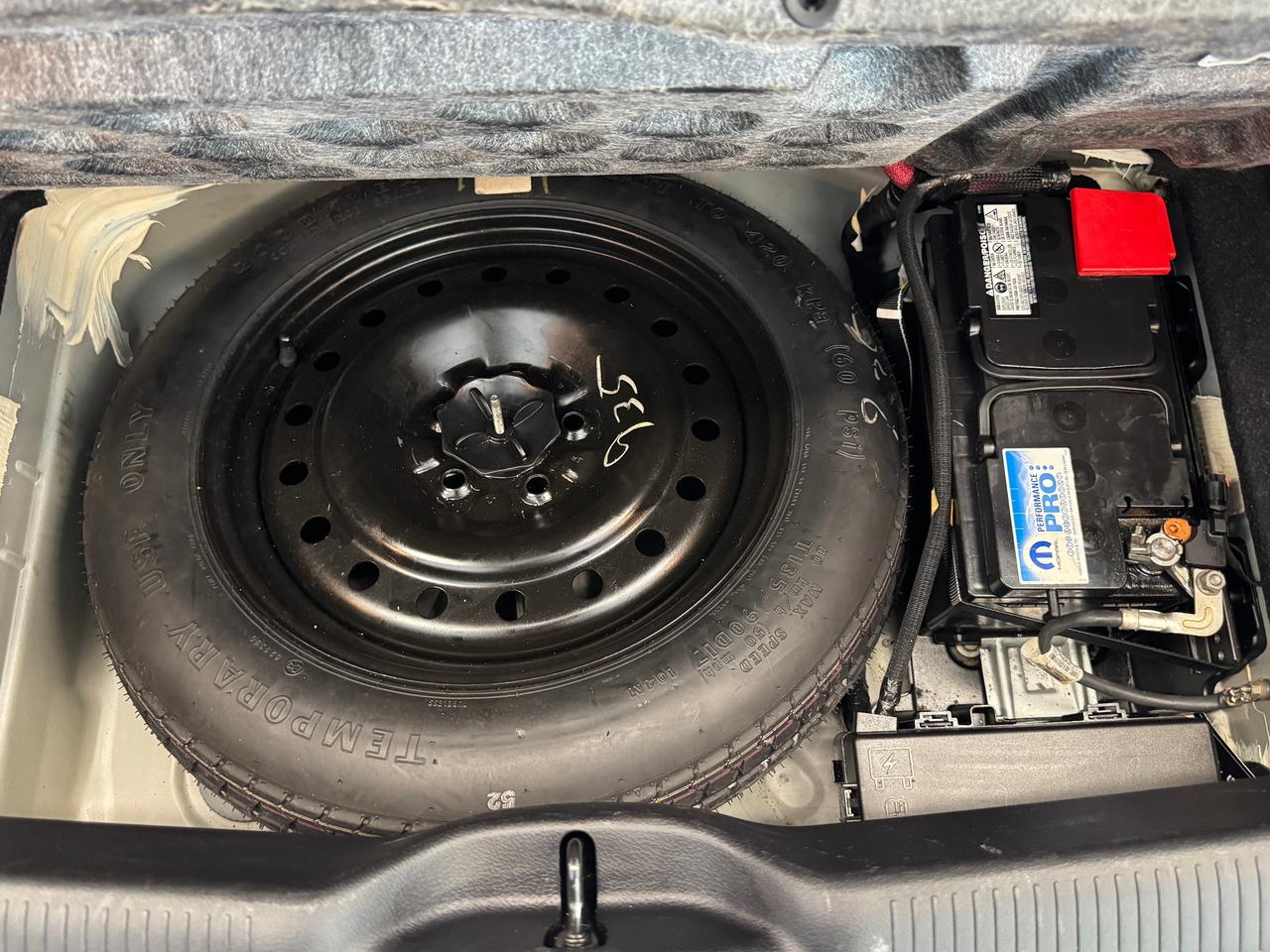 2016 Dodge Charger SXT+New Tires+Roof+GPS+Heated Seats+Tinted Photo