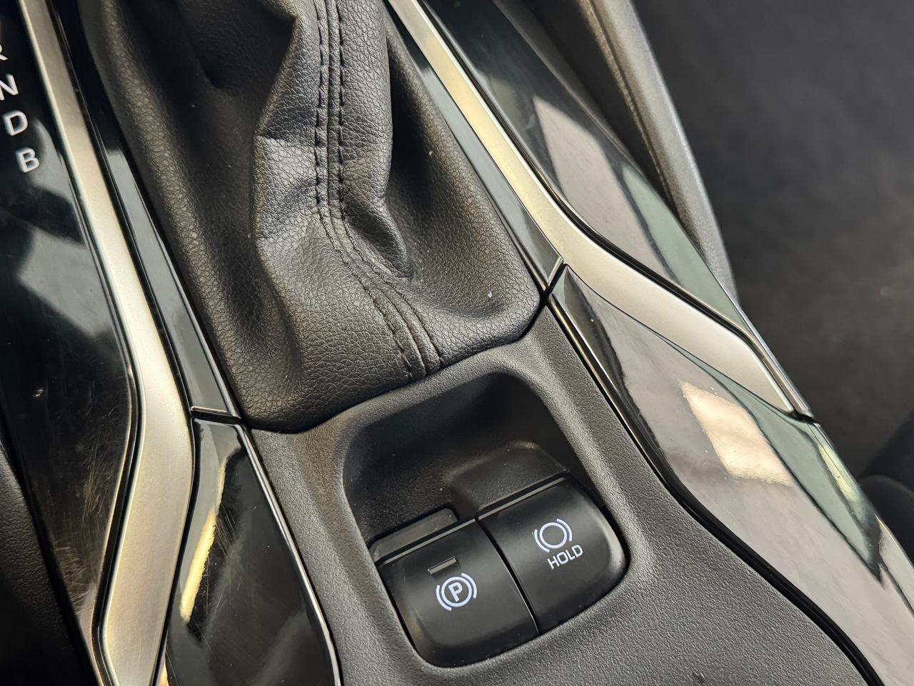 2020 Toyota Corolla LE+New Tires+Brakes+Adaptive Cruise+ApplePlay+LKA Photo