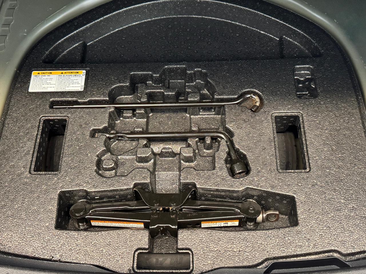 2020 Toyota Corolla LE+New Tires+Brakes+Adaptive Cruise+ApplePlay+LKA Photo