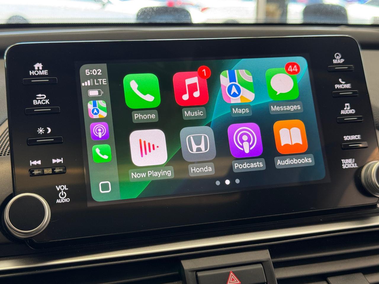 2018 Honda Accord Touring+HUD+New Tires+Adaptive Cruise+CLEAN CARFAX Photo