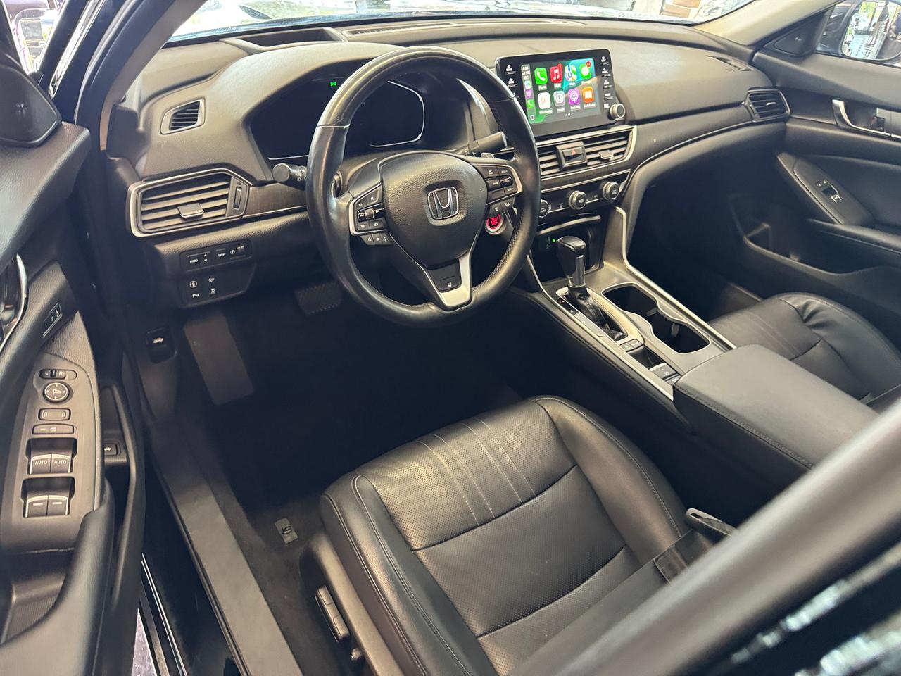 2018 Honda Accord Touring+HUD+New Tires+Adaptive Cruise+CLEAN CARFAX Photo
