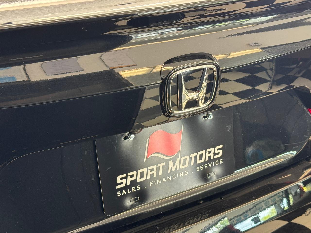 2018 Honda Accord Touring+HUD+New Tires+Adaptive Cruise+CLEAN CARFAX Photo
