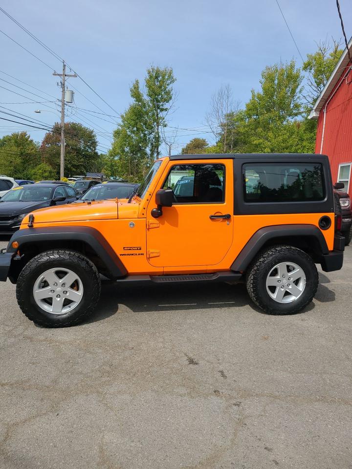 2013 Jeep Wrangler SPORT - Photo #2