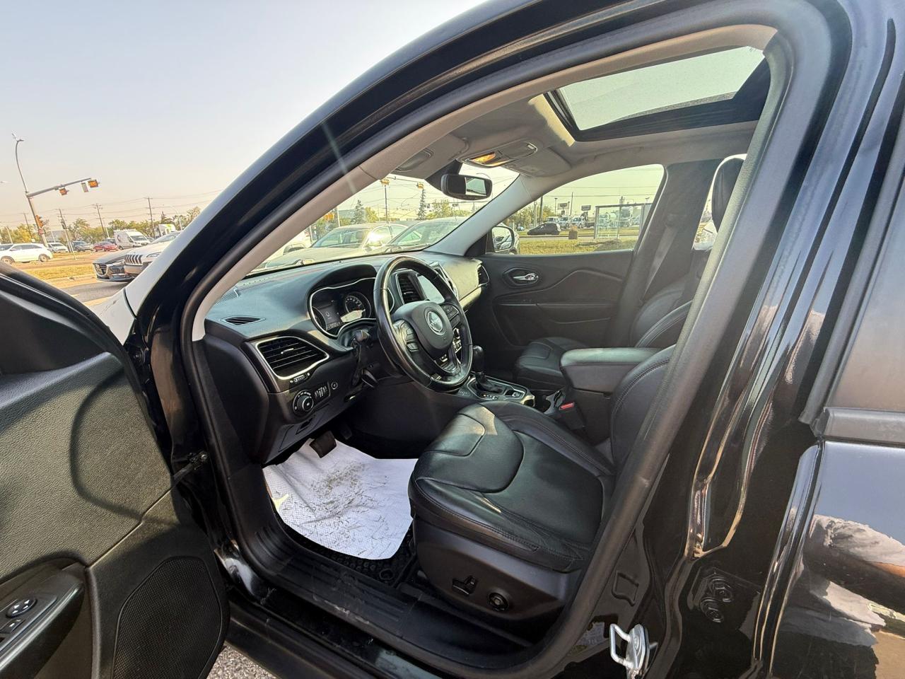 2020 Jeep Cherokee Trailhawk Elite | FULL LOAD | ALL CREDIT ACCEPTED! - Photo #13