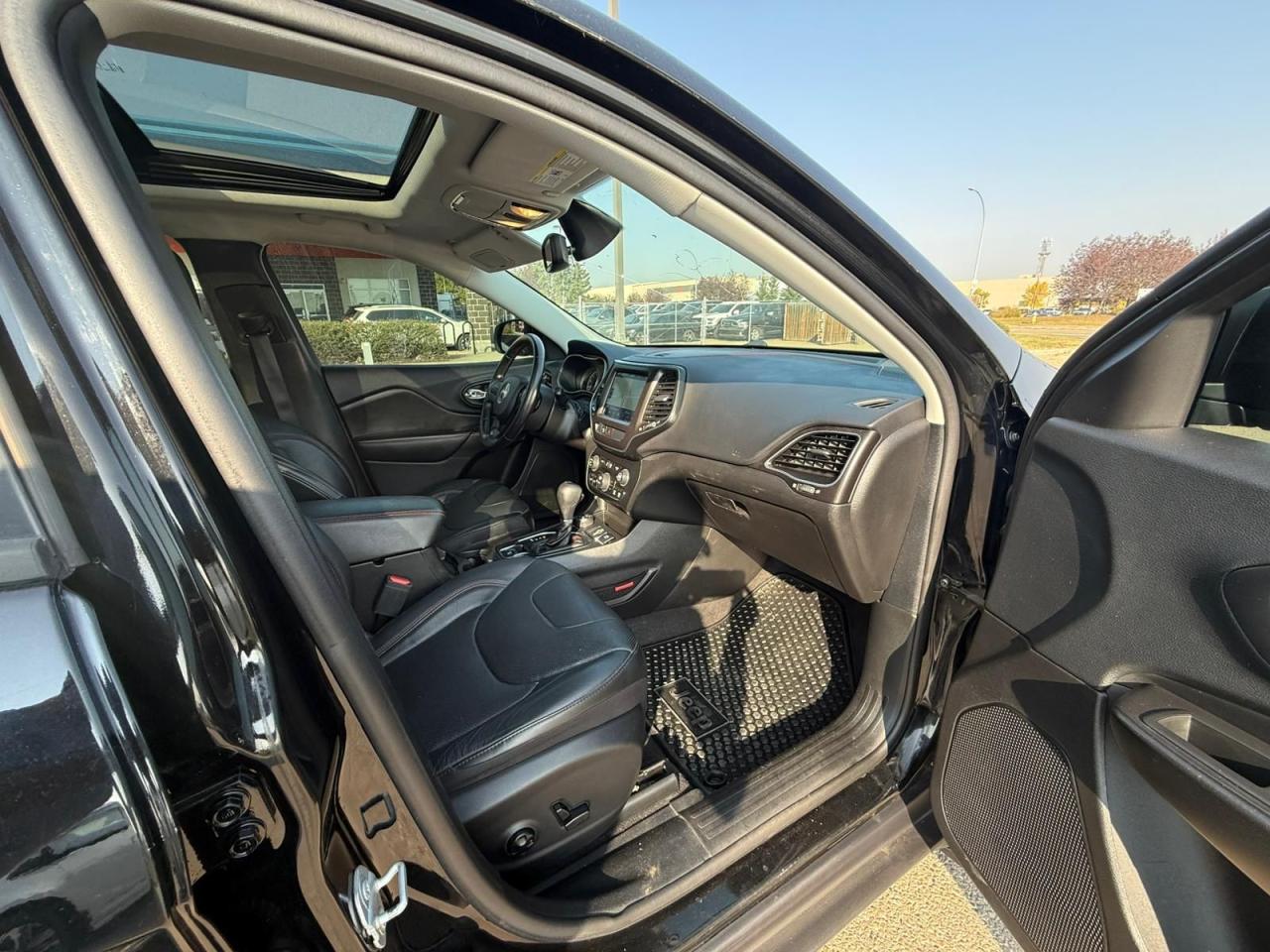 2020 Jeep Cherokee Trailhawk Elite | FULL LOAD | ALL CREDIT ACCEPTED! - Photo #15