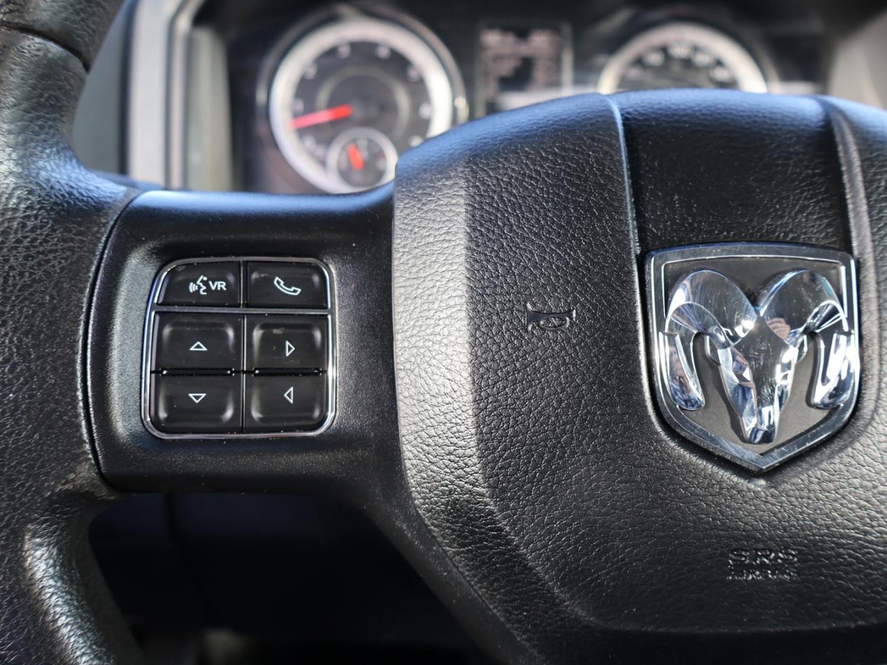 2018 RAM 1500 V8 SLT HEMI CREW 4WD CERTIFIED CAMERA BLUETOOTH CRUISE ALLOYS - Photo #25