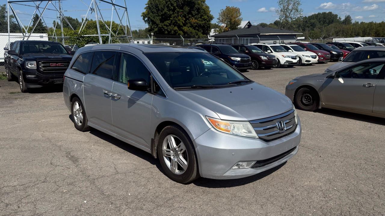 2011 Honda Odyssey Touring - Photo #7