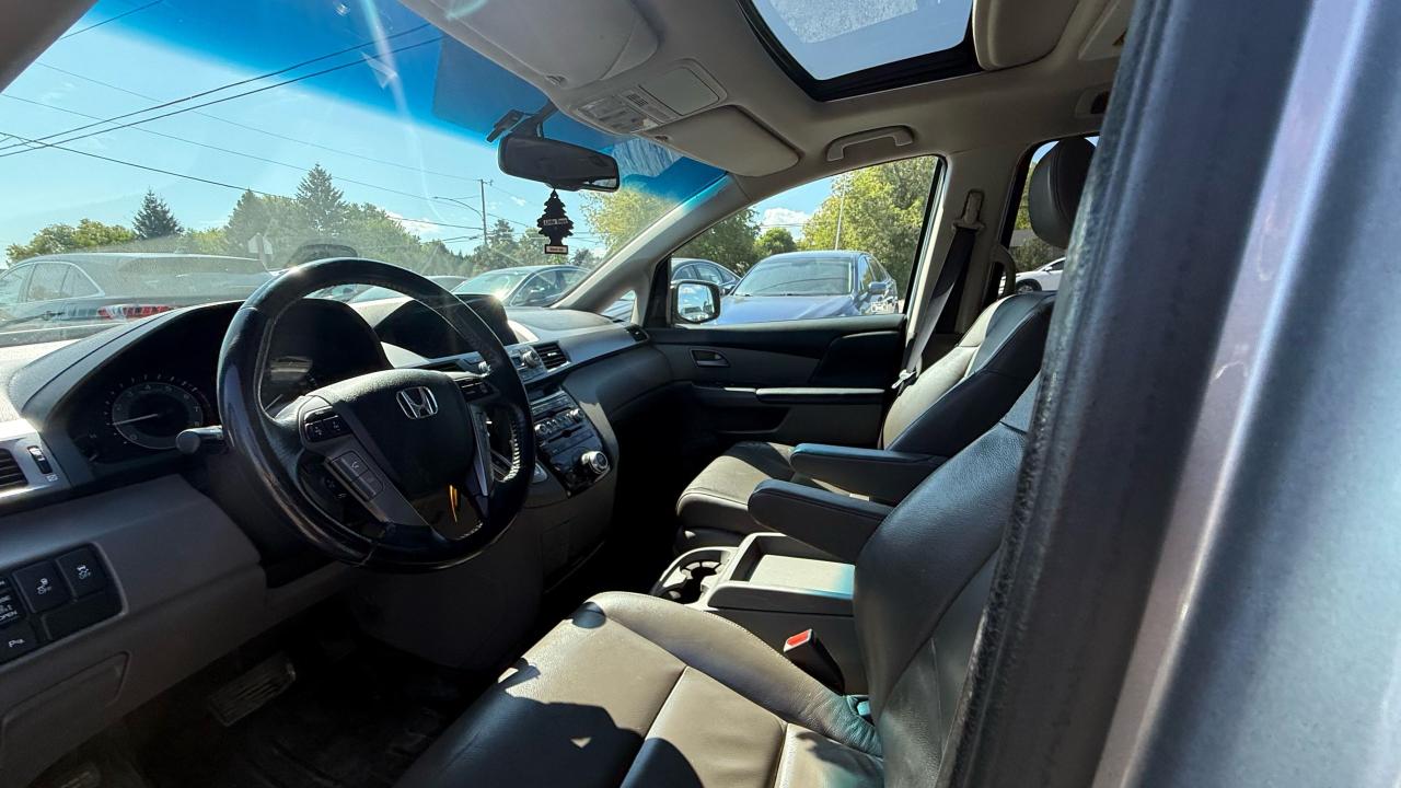 2011 Honda Odyssey Touring - Photo #10
