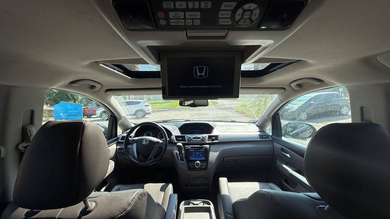 2015 Honda Odyssey EX-L w/RES - Photo #12
