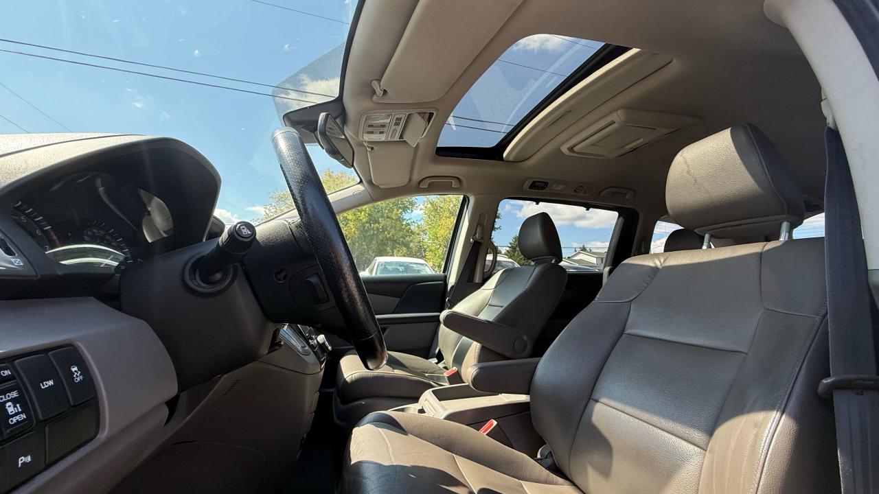 2015 Honda Odyssey EX-L w/RES - Photo #9