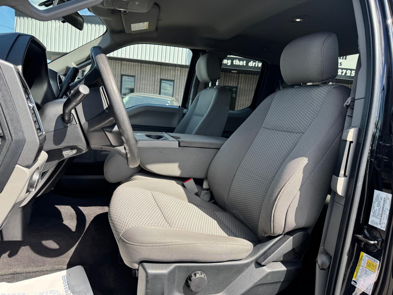 2020 Ford F-150 XLT 4WD SUPERCAB 8' BOX - Photo #8