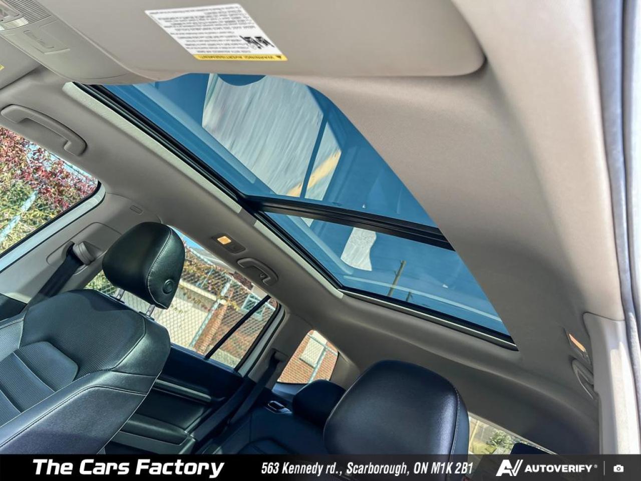 2019 Volkswagen Atlas Execline R-Line 3.6 FSI 4MOTION No Accident! - Photo #21