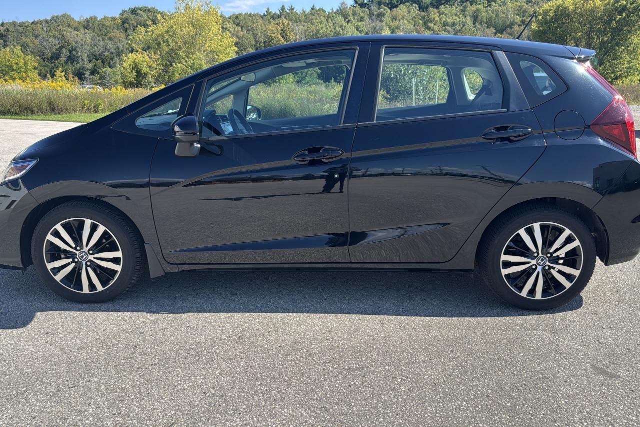 2019 Honda Fit EX Photo1
