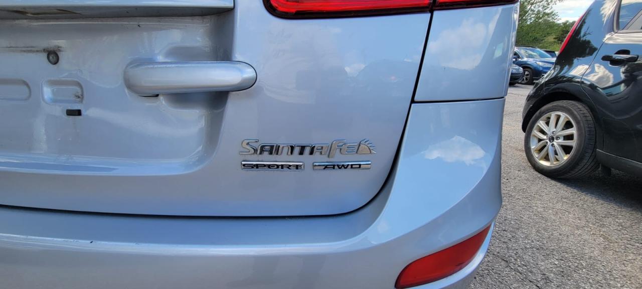 2010 Hyundai Santa Fe GL W/SPORT - Photo #6