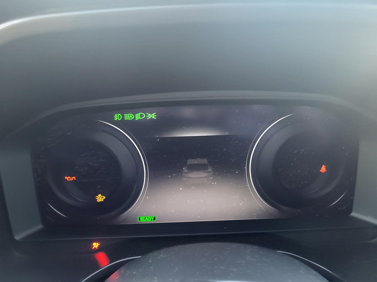 2024 Mitsubishi Outlander PHEV LE Photo