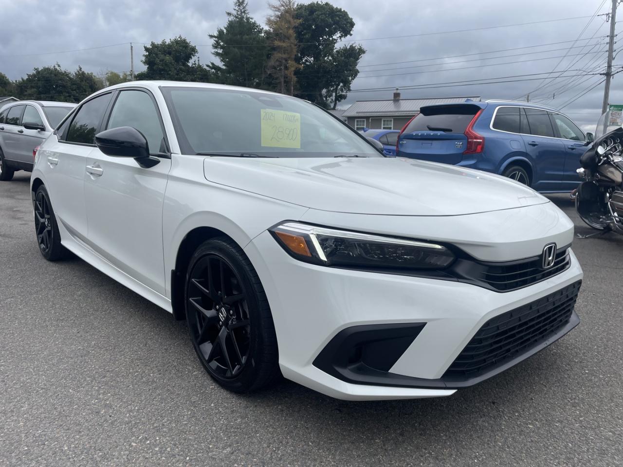Used 2024 Honda Civic SPORT / LOW KMS / POWER SUNROOF / BLACKED OUT ALLOY WHEELS / APPLE CARPLAY & ANDROID AUT / HONDA SENSING TECHNOLOGY for sale in Truro, NS