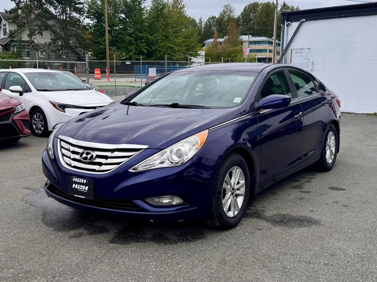 Used 2012 Hyundai Sonata GLS FINANCING AVAILABLE for sale in Surrey, BC