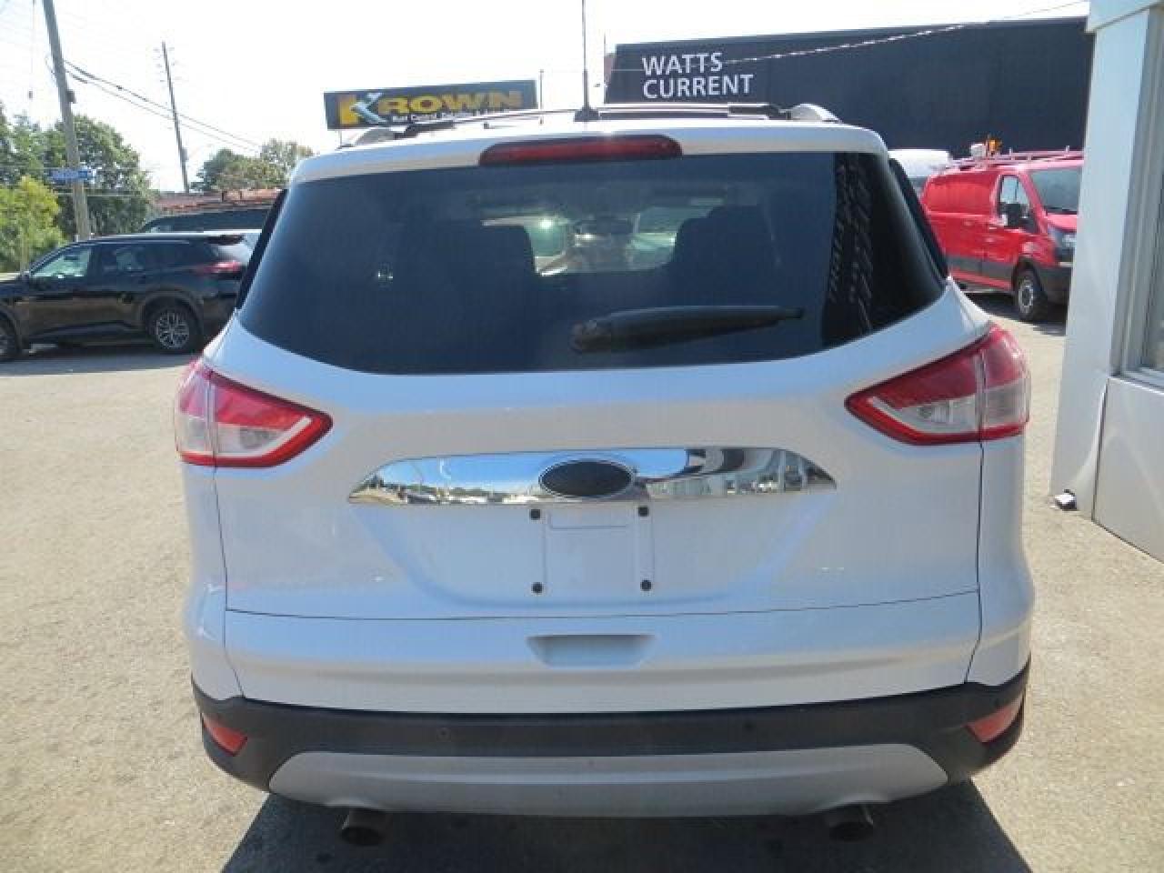 2013 Ford Escape CERTIFIED, SEL, 4X4, LEATHER, NAVIGATION, B-TOOTH Photo4