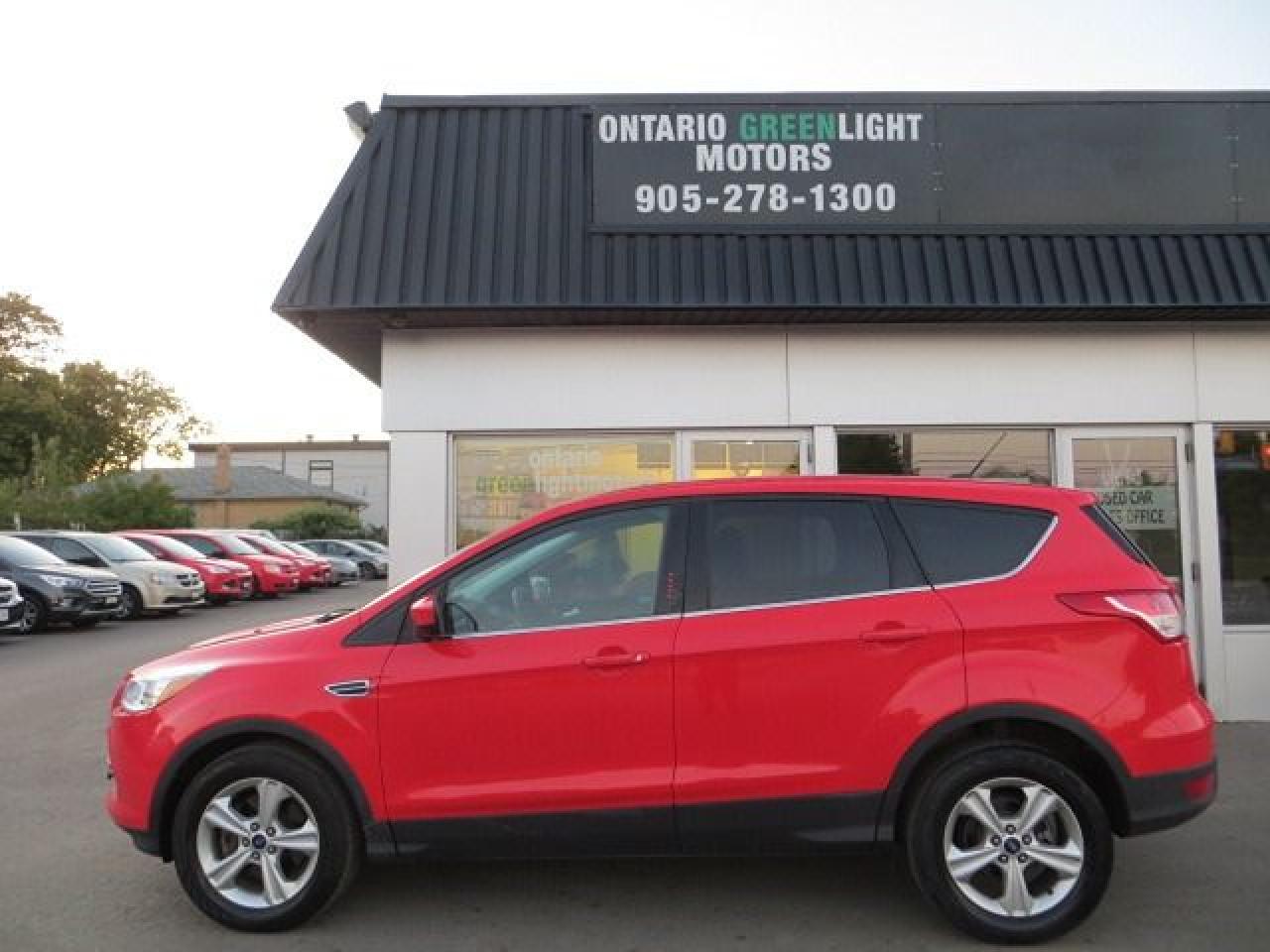 2016 Ford Escape CERTIFIED, 4X4, HEATED SEATS, REAR CAMERA,ONLY 83K - Photo #1