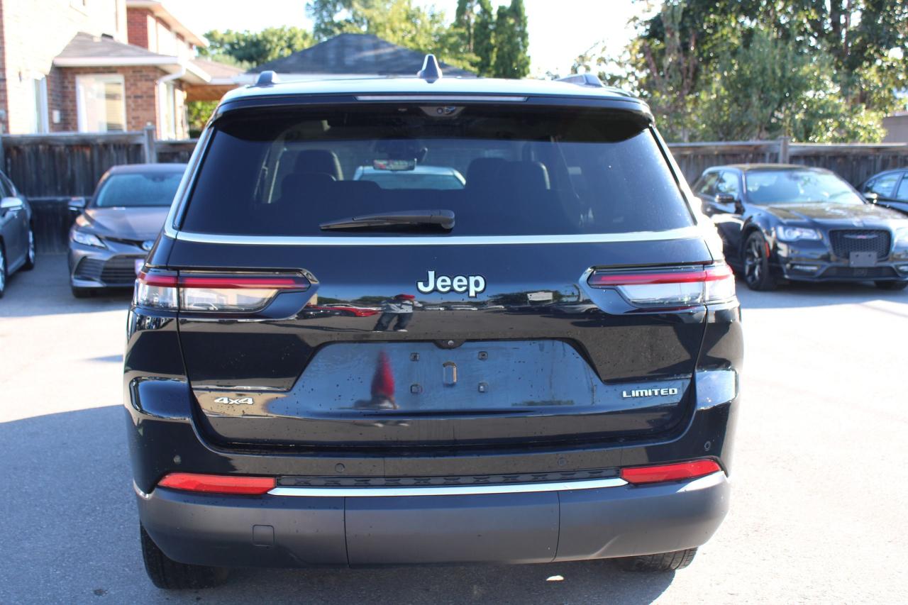 2023 Jeep Grand Cherokee L Limited 4x4 - Photo #10