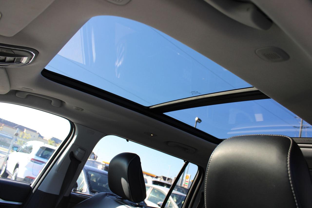 2023 Jeep Grand Cherokee L Limited 4x4 - Photo #23
