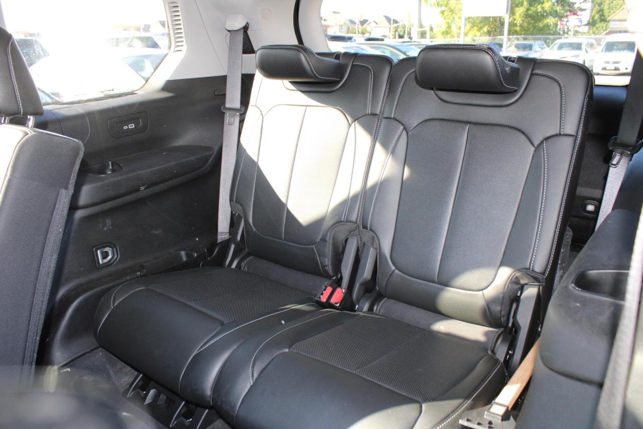 2023 Jeep Grand Cherokee L Limited 4x4 - Photo #20