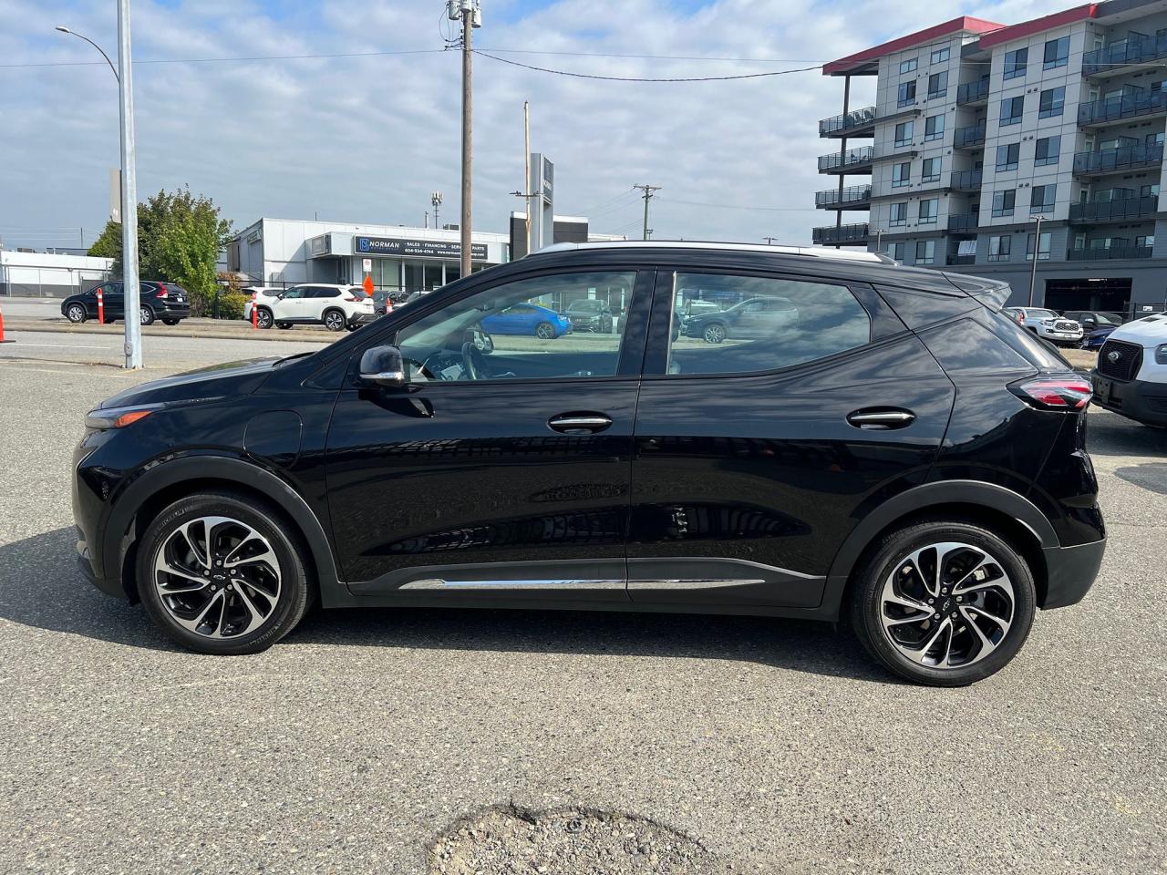 2023 Chevrolet Bolt EV Premier Photo4