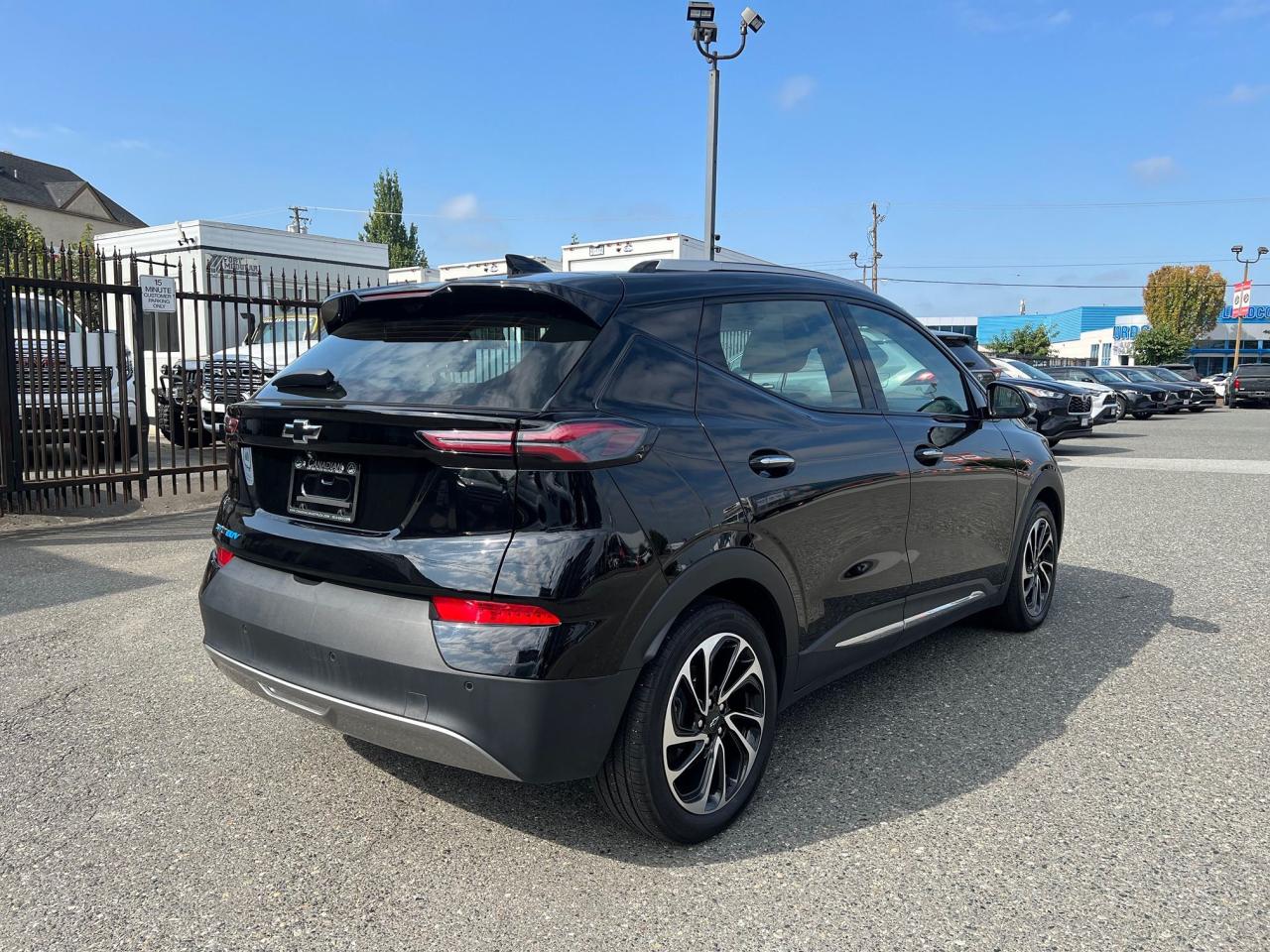 2023 Chevrolet Bolt EV Premier Photo8